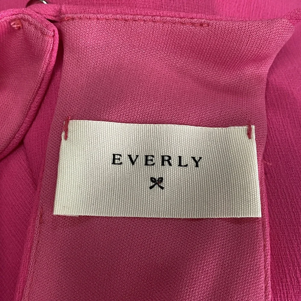 Everly Women's Small Pink Shift Dress Keyhole High Neckline Sleeveless‎ B205